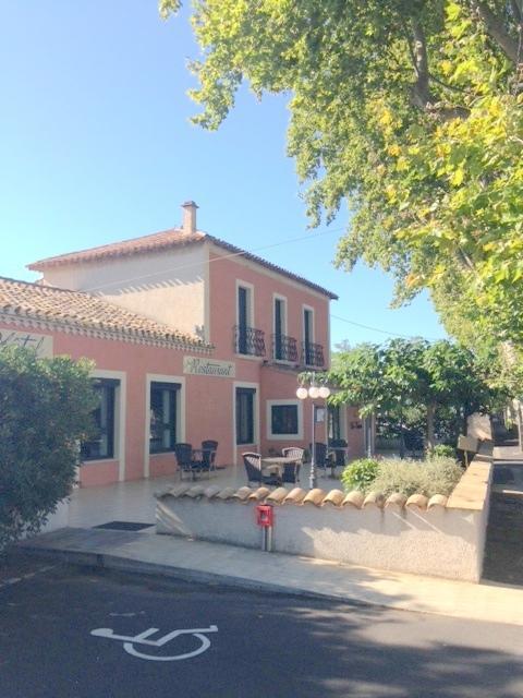 Auberge De La Tour -Appartements- Valros 외부 사진